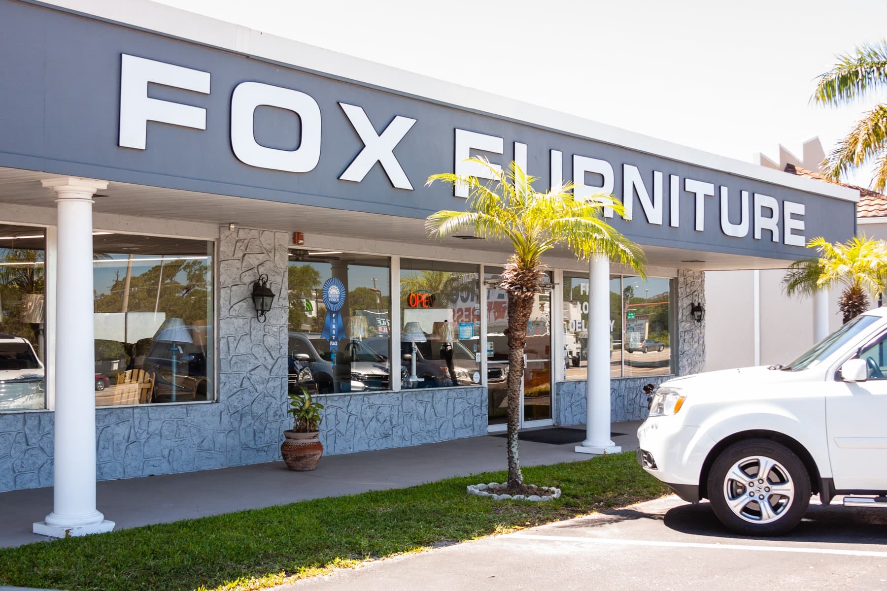 The Fox Furniture storefront on Tamiami Trail South, Venice FL